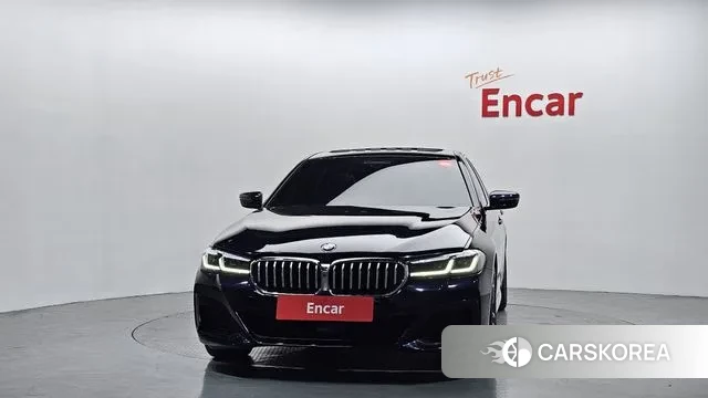 BMW 5 Series (G30) id 3420601 из Кореи 13