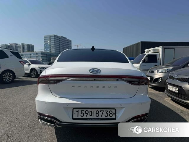 Hyundai The New Grandeur IG id 4339074 из Кореи 13