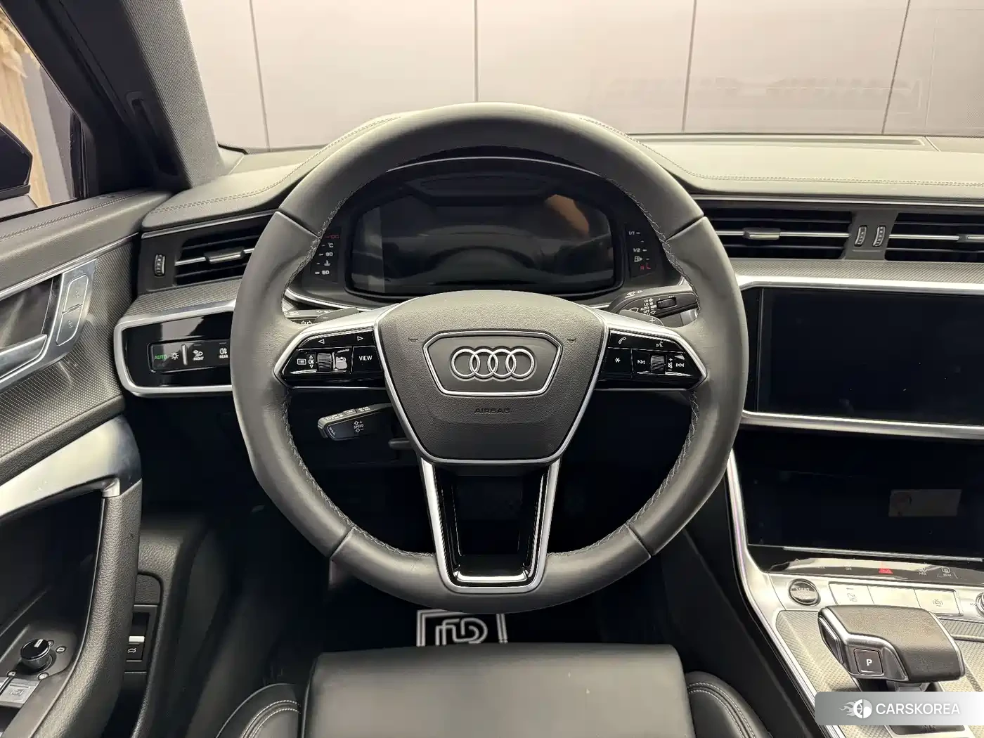 Audi A6L id 4600940 из Китая 7
