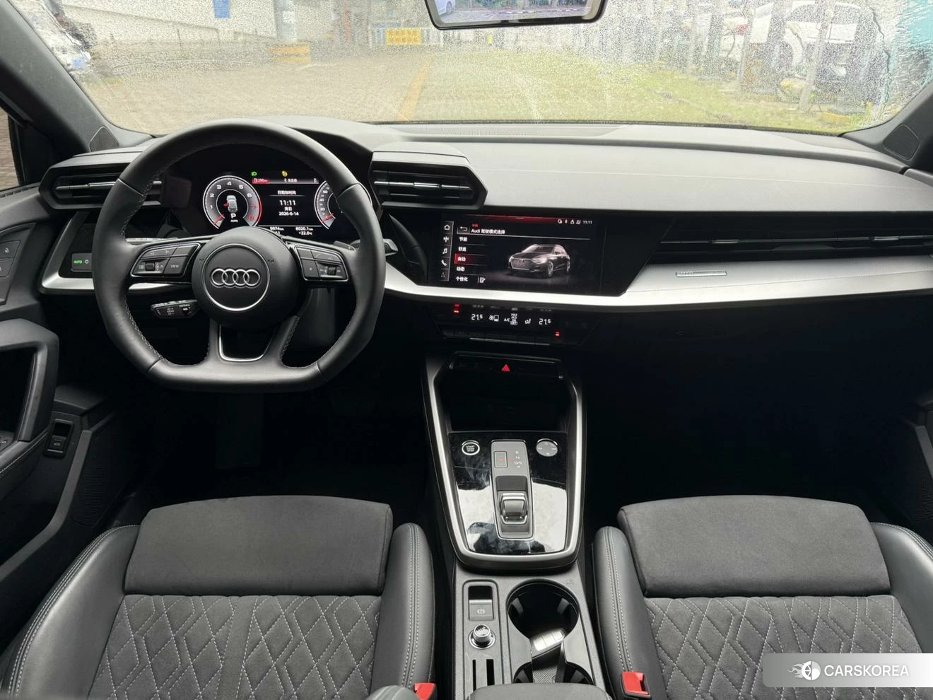 Audi A3 2023 Белый из Китая, фото 4