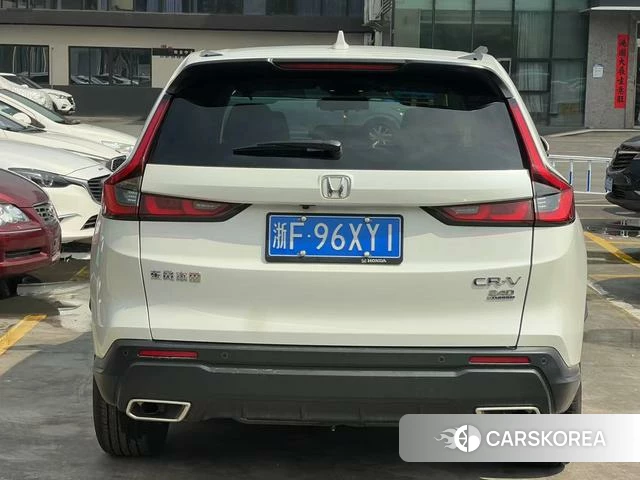 Honda CR-V 2023 Белый из Китая, фото 3
