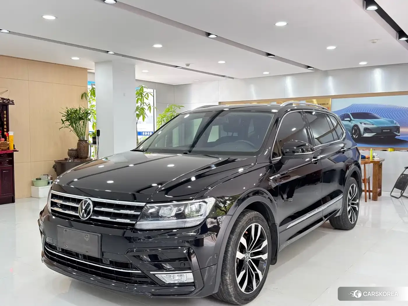 Volkswagen Tiguan L id 4628080 из Китая 9