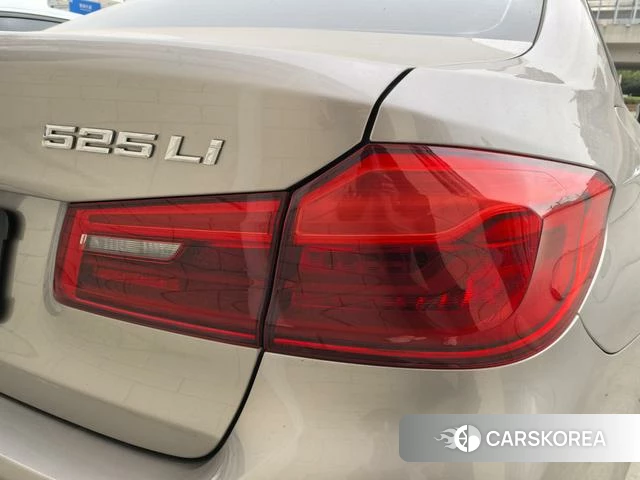 BMW 5 series id 4215086 из Китая 15