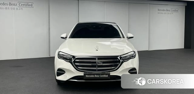 Mercedes-Benz E-Class W214 2024 Белый из Кореи, фото 5