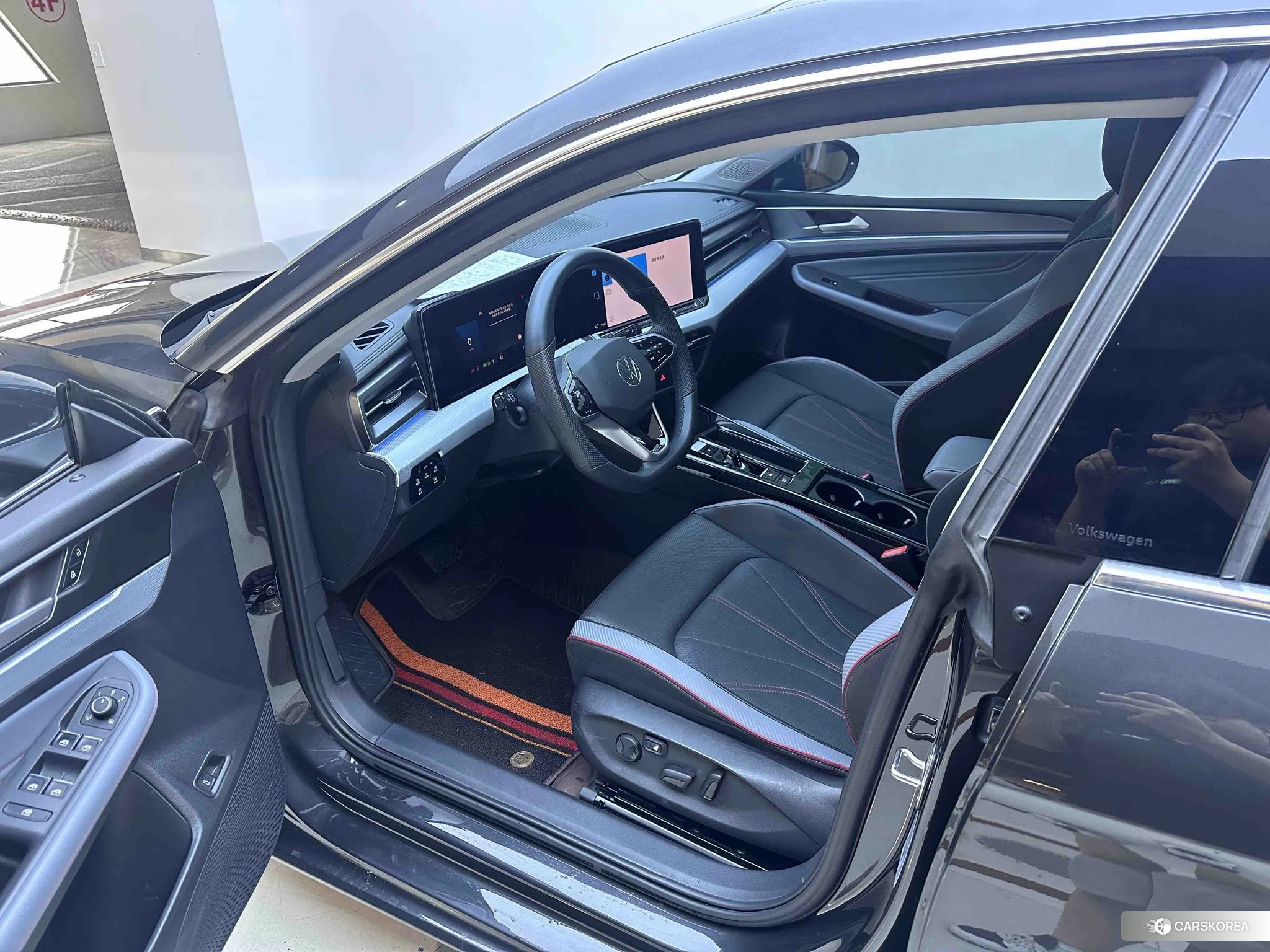 Volkswagen Lamando id 4486352 из Китая 13