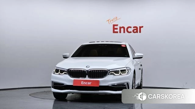 BMW 5 Series (G30) id 3885694 из Кореи 13