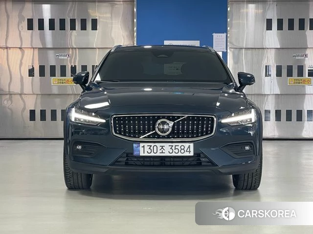 Volvo V60 Cross-Country 2nd Generation id 4419605 из Кореи 13