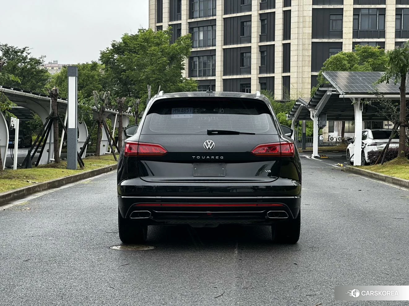 Volkswagen Touareg 2022 Черный из Китая, фото 6