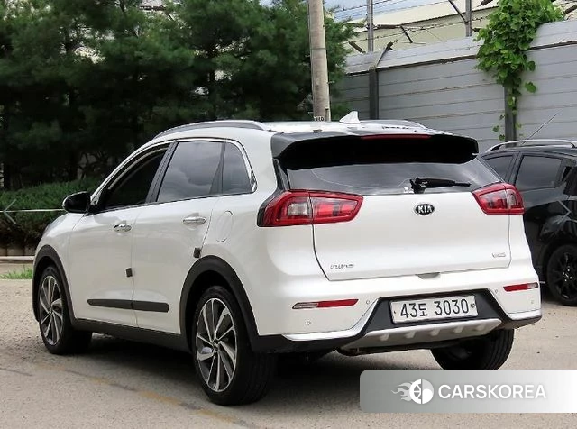 Kia Niro id 4587254 из Кореи 13