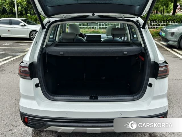Volkswagen Tuyue 2024 Белый из Китая, фото 5