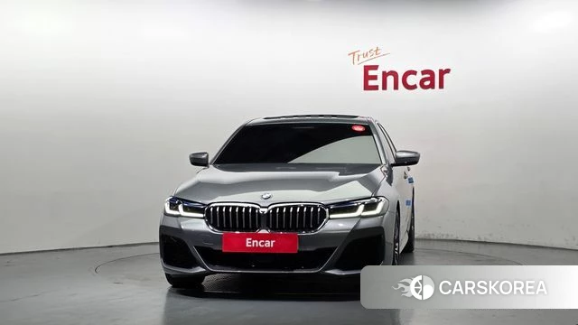 BMW 5 Series (G30) id 4740363 из Кореи 23