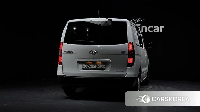 Hyundai The New Grand Starex id 4642758 из Кореи 23