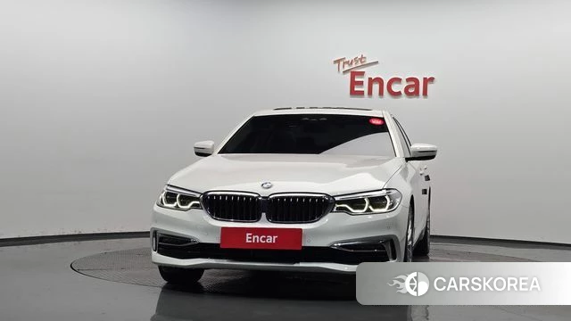 BMW 5 Series (G30) id 4741861 из Кореи 23