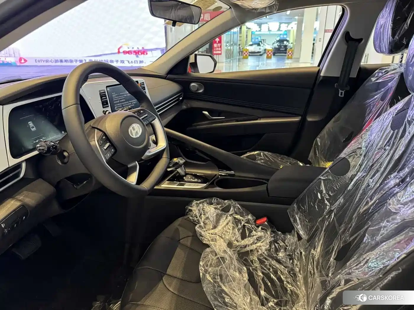 Hyundai Elantra 2026 Белый из Китая, фото 3