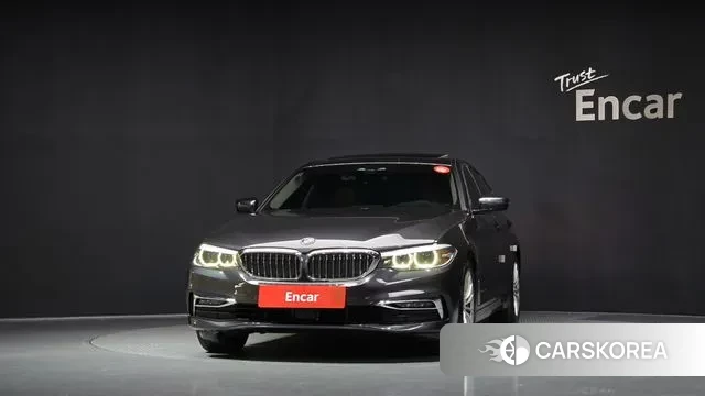 BMW 5 Series (G30) id 3038975 из Кореи 13