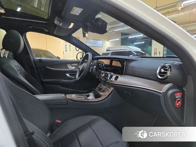 Mercedes-Benz E-Class W213 id 3747072 из Кореи 13