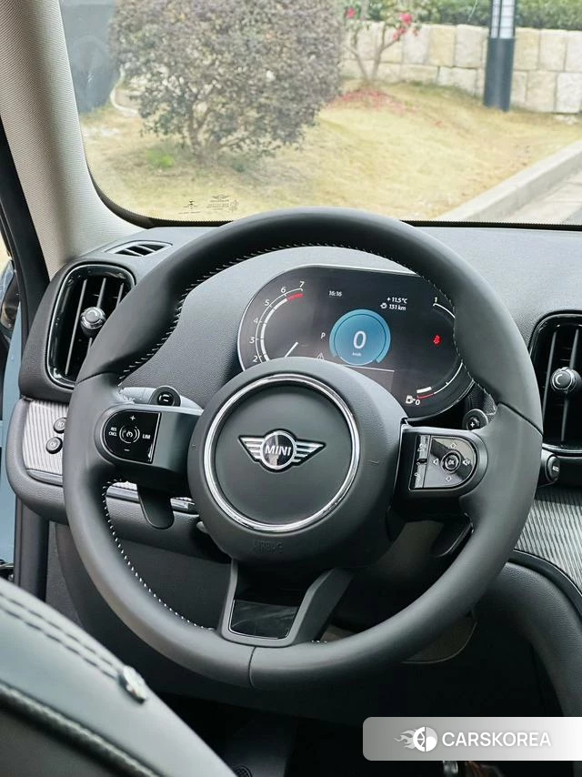MINI COUNTRYMAN id 4238550 из Китая 11