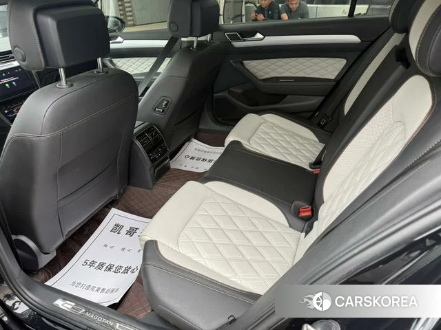 Volkswagen Magotan 2023 Черный из Китая, фото 3