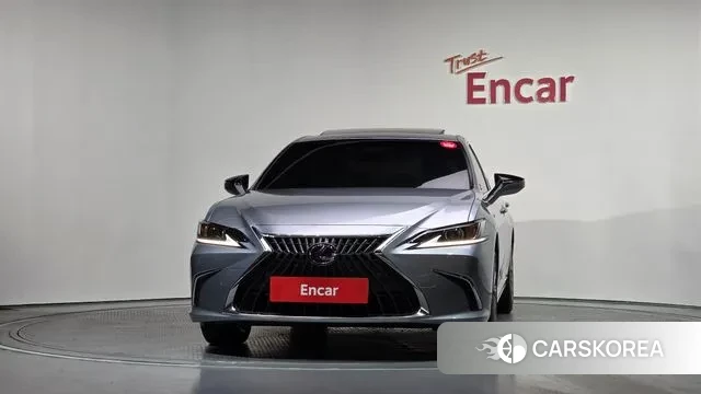 Lexus ES300h 7th generation id 3681047 из Кореи 13