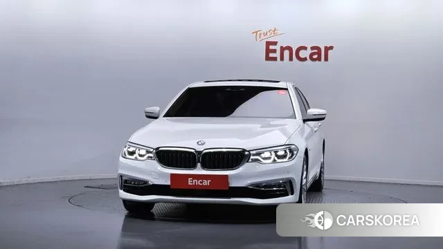 BMW 5 Series (G30) id 3474739 из Кореи 13