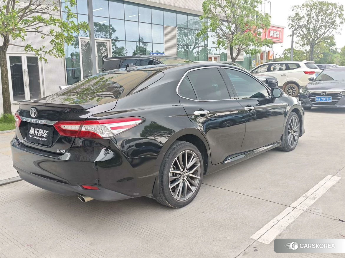 Toyota Camry 2021 Черный из Китая, фото 3