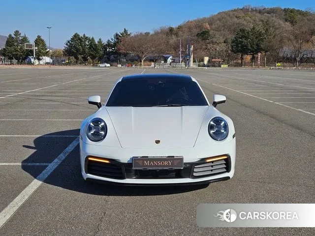 Porsche 911(992) id 3556647 из Кореи 13