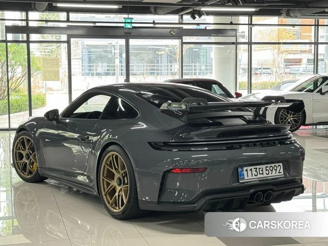Porsche 911(992) id 4743802 из Кореи 11
