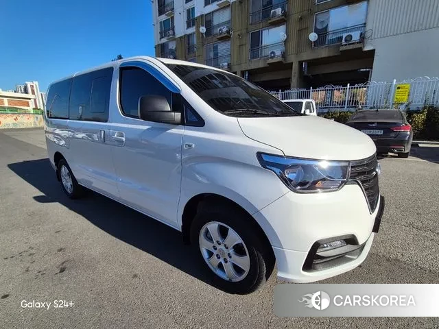 Hyundai The New Grand Starex 2020 Белый из Кореи, фото 3