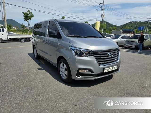 Hyundai The New Grand Starex id 4446546 из Кореи 13
