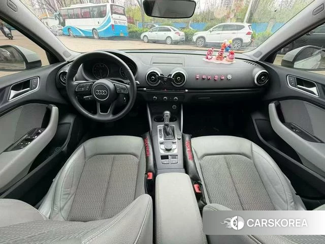 Audi A3 2021 Белый из Китая, фото 3