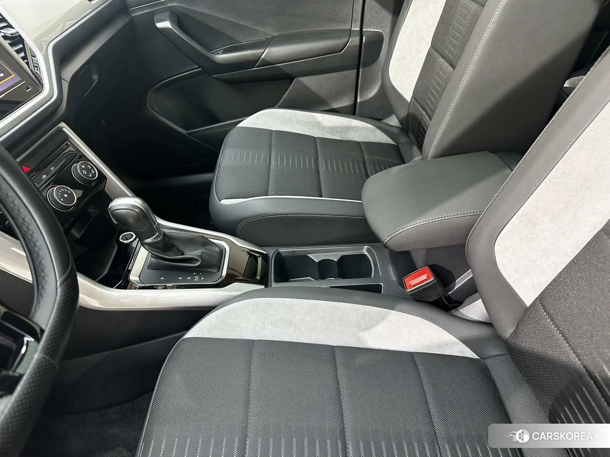 Volkswagen T-Roc id 4504683 из Китая 21