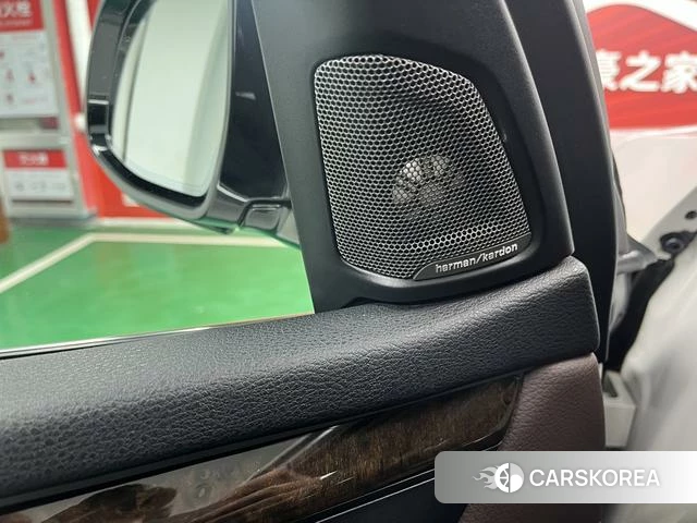 BMW X5 (imported) id 3901942 из Китая 19