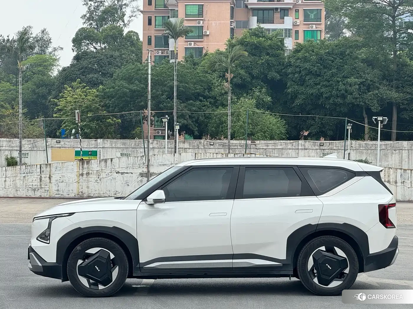 Kia EV5 2024 Белый из Китая, фото 3