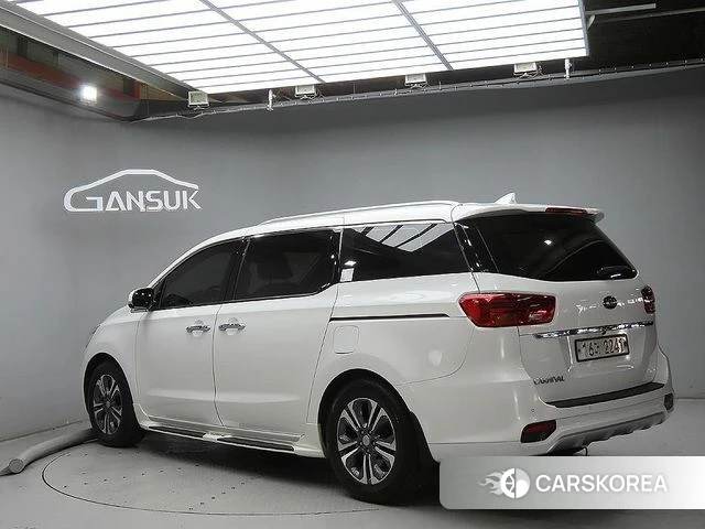 Kia The New Carnival id 3943010 из Кореи 13