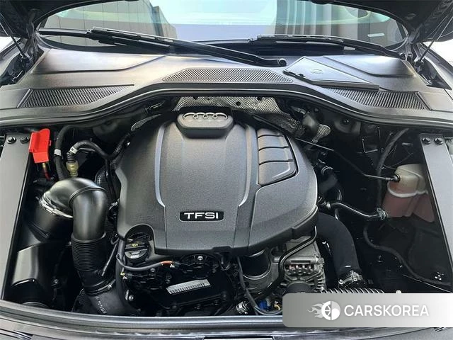 Audi A8 2018 Черный из Китая, фото 6