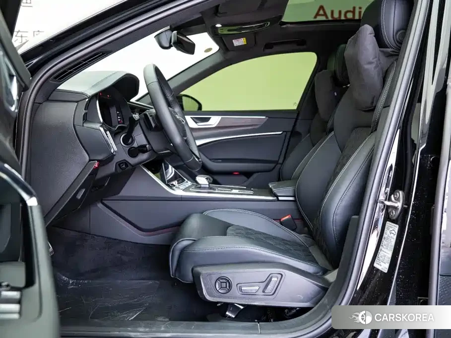 Audi A6L id 4659774 из Китая 13