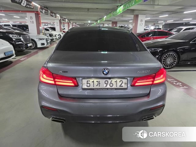 BMW 5 Series (G30) id 4477152 из Кореи 13