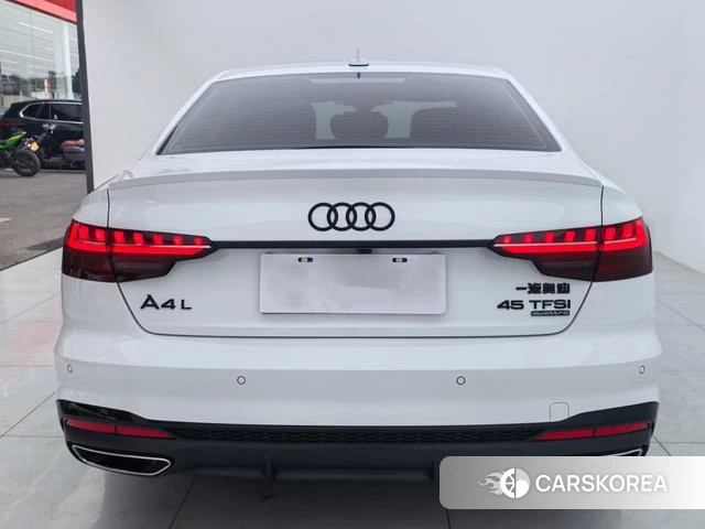 Audi A4L id 4333618 из Китая 9