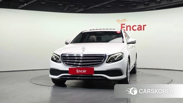 Mercedes-Benz E-Class W213 id 4604984 из Кореи 13