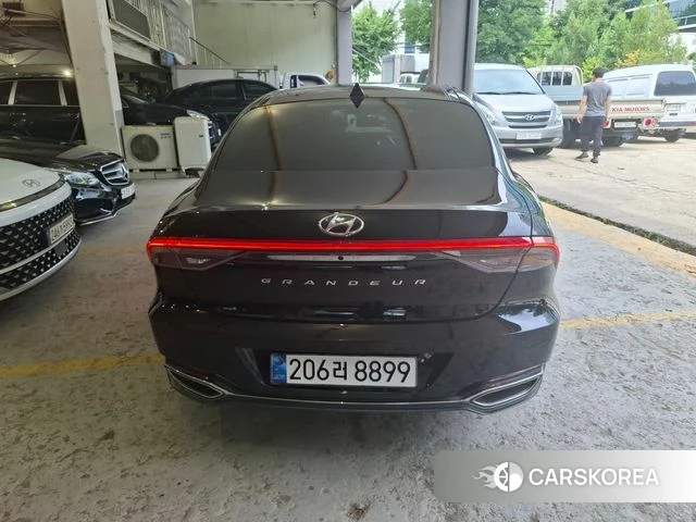 Hyundai The New Grandeur IG id 4500935 из Кореи 13