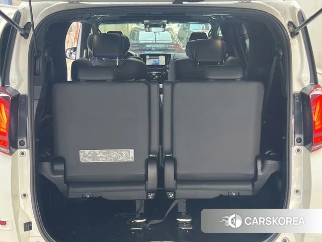 Toyota Elfa id 4259342 из Китая 8