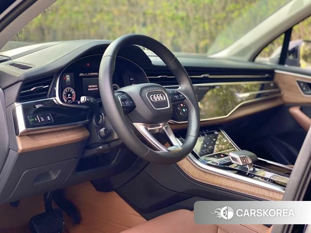 Audi Q7 id 4260087 из Китая 12
