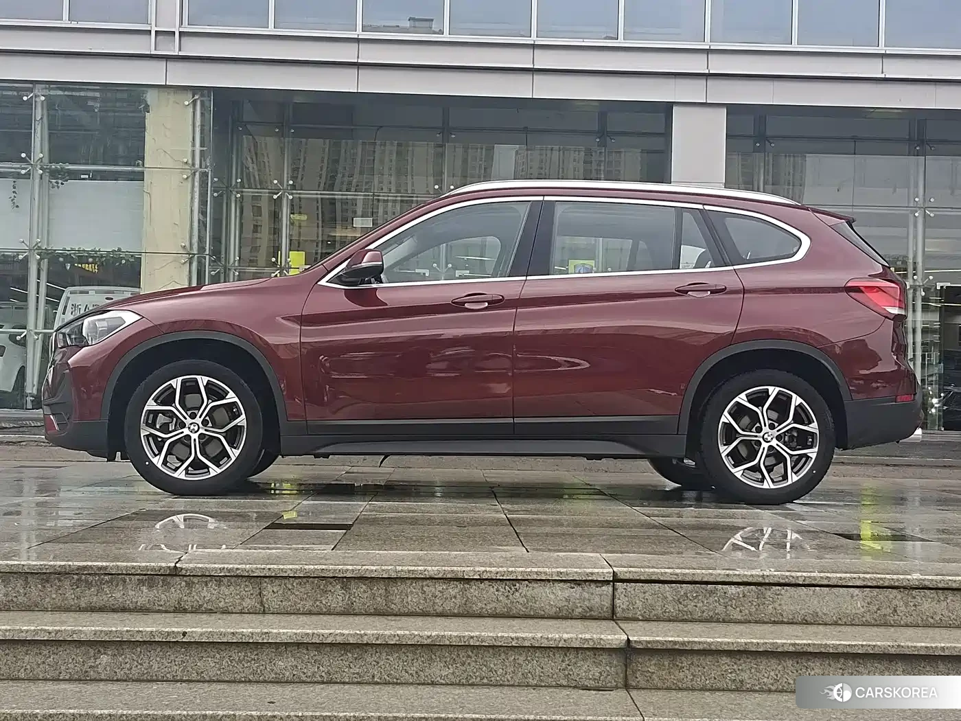 BMW X1 id 4539358 из Китая 8