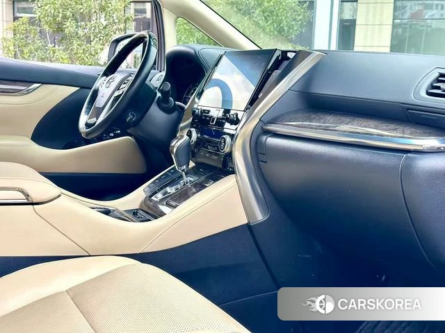 Toyota Elfa id 4240092 из Китая 7