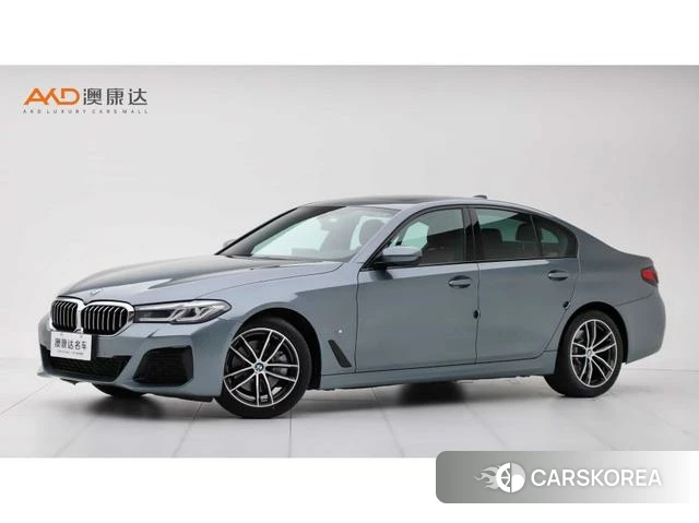 BMW 5 series (imported) 2022 Темно-серый из Китая, фото 3