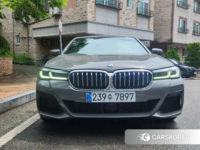 BMW 5 Series (G30) 2022 Серый из Кореи, фото 6