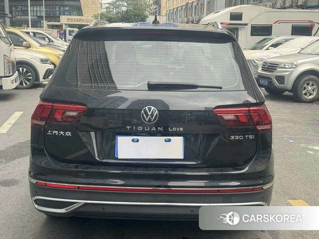Volkswagen Tiguan L 2022 Черный из Китая, фото 3