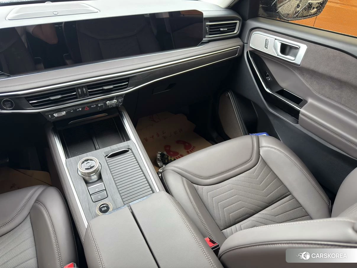 Ford Explorer id 4510754 из Китая 11
