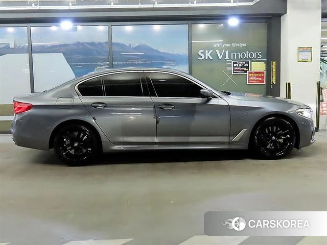 BMW 5 Series (G30) id 4233242 из Кореи 13