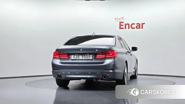 BMW 5 Series (G30) id 4390175 из Кореи 23
